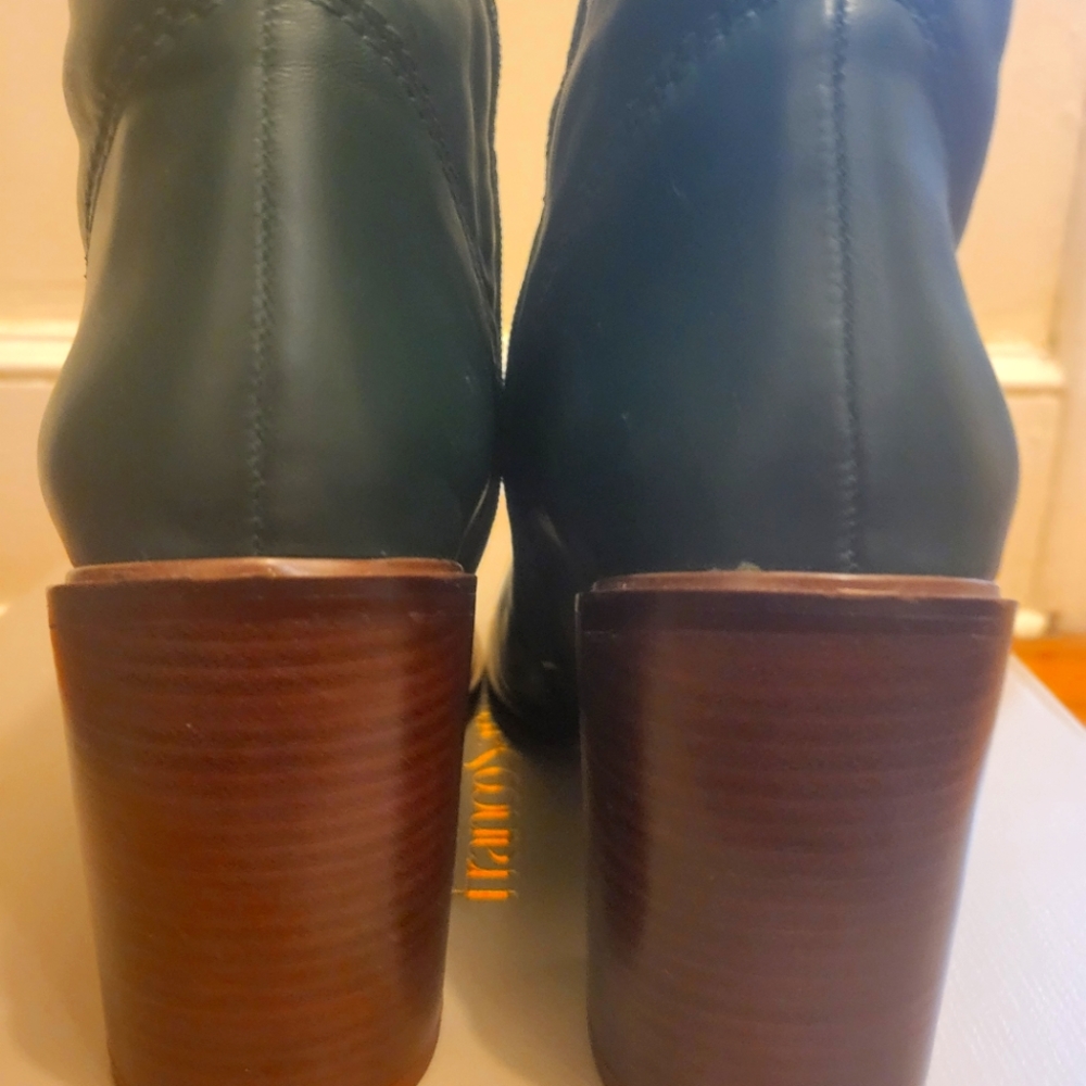 Sexy Green Booties